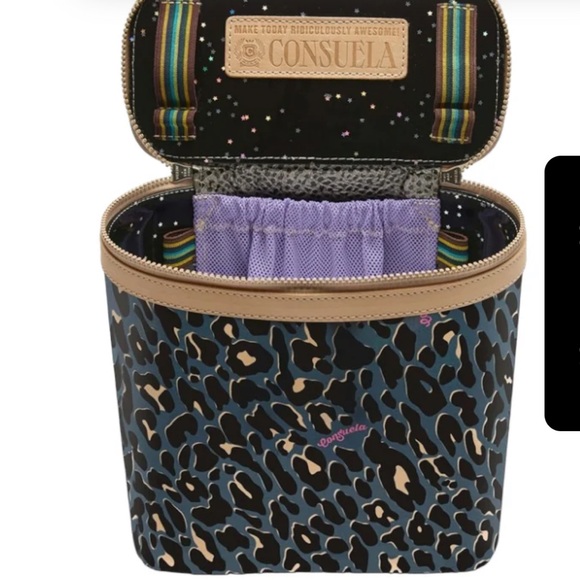 Consuela Danni Slim Train Case - Picture 7 of 7